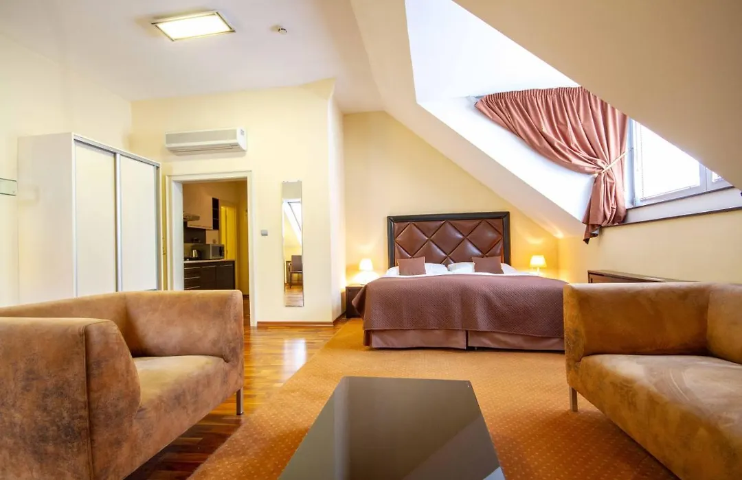 Skaritz Hotel & Residence-1